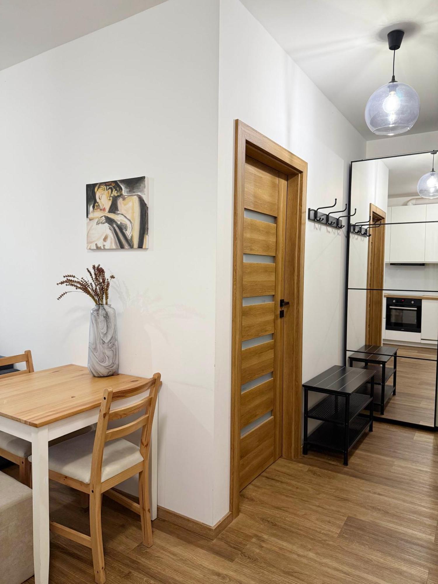 Relax Apartments - Gdansk Central & Parking Exterior photo